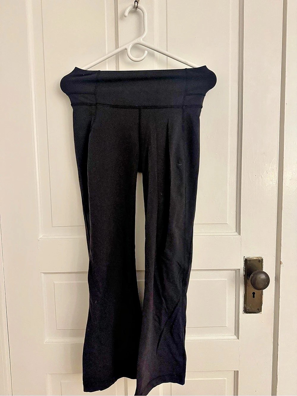 lululemon Groove Pant II (Roll Down) ) Black Leggings Size 6